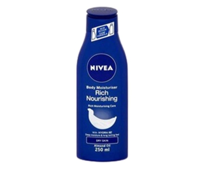 Nivea Besleyici Vücut Sütü (Yoğun Nemlendirici Bakım) 250Ml - Nivea