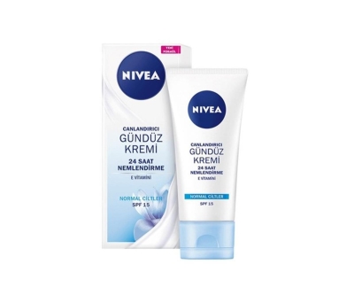 Nivea Essentials Canlandırıcı Gündüz Kremi 50 ml - Nivea