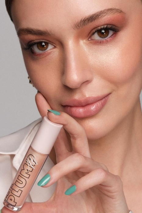 Pastel Plump Up Extra Hydrating Plumping Gloss No:201 Royal - 6