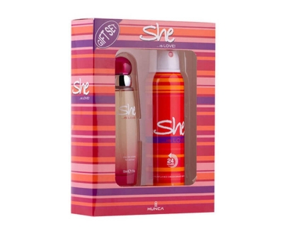 She Is Love 50 Ml Edt Kadın Parfüm + 150 Ml Deodorant Set - She